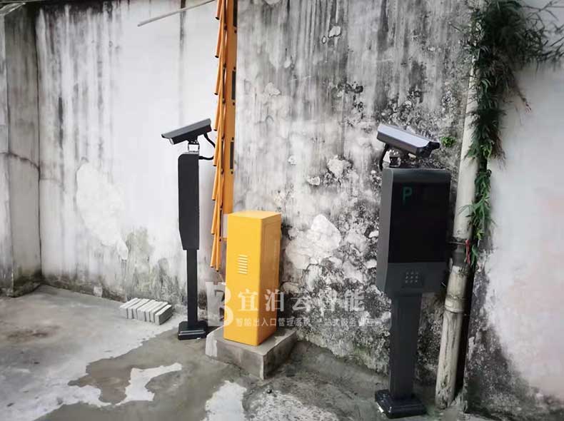 武汉新洲某私人单位小区停车场G系列项目2.jpg